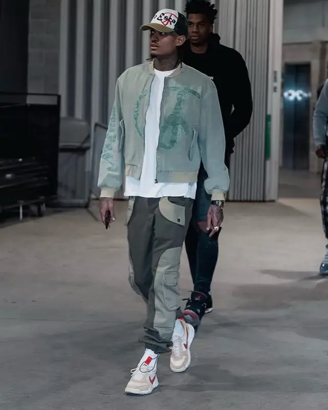 Jordan Clarkson outfit in Nike and Vale Forever, 2022