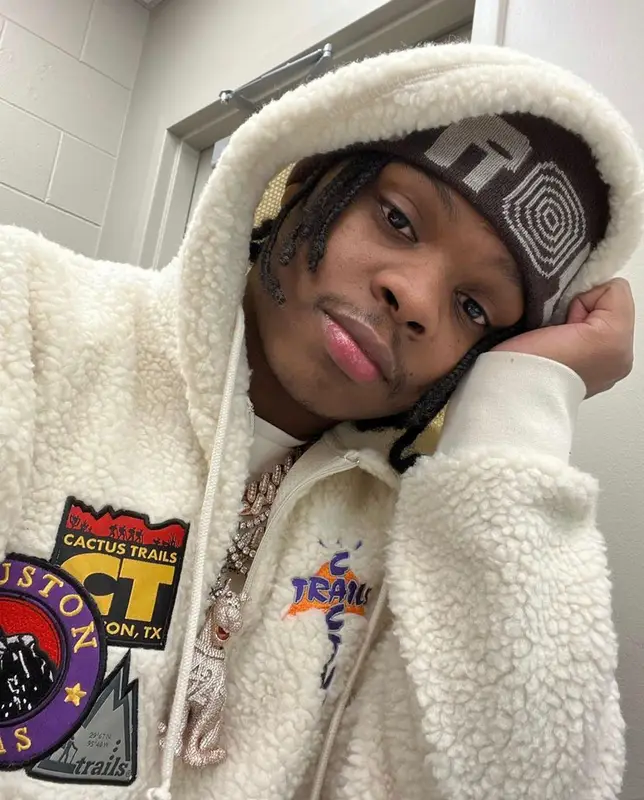 42 Dugg outfit in Travis Scott Merch and Nike, 2022