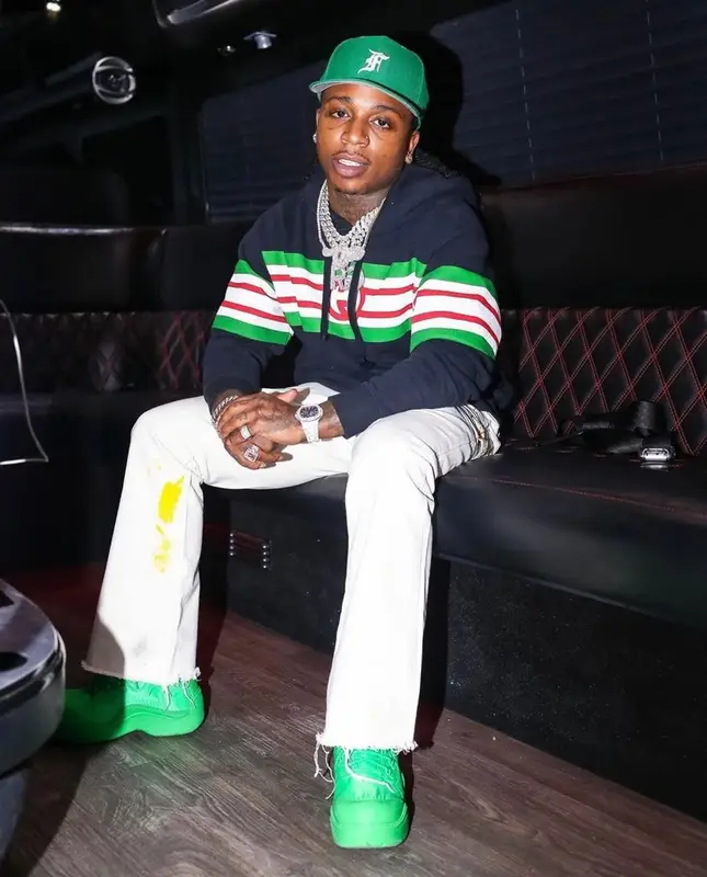 Jacquees outfit in Gucci, Fear of God, and New Era, 2022