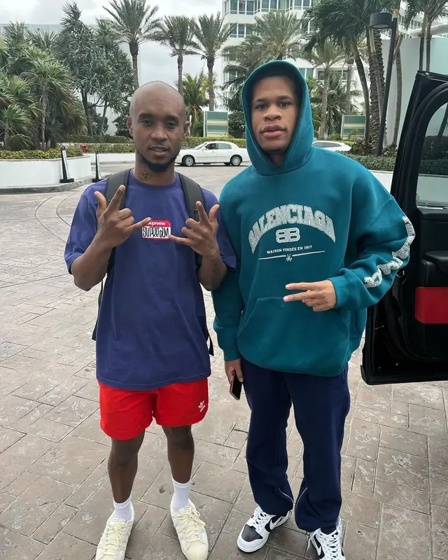 Slim Jxmmi outfit in Supreme and Adidas, 2022