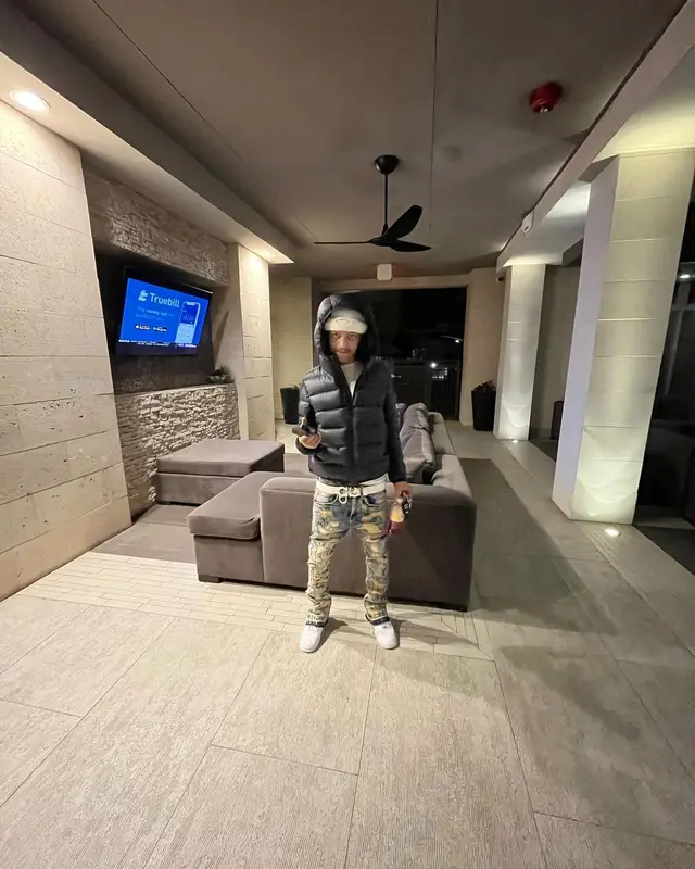 Iayze outfit in Moncler, Nike, and Ferragamo, 2022
