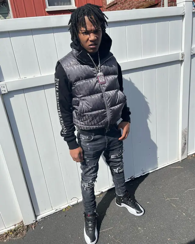 B Lovee outfit in Dior, Amiri, and Louis Vuitton, 2022