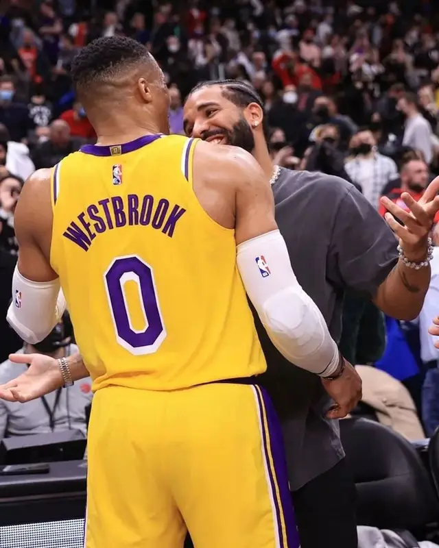Drake outfit in Diemme and Homer, 2022