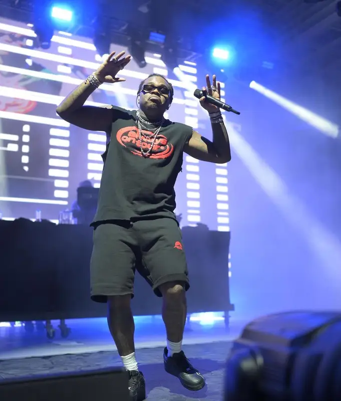 Gunna outfit in Nike, Dior, and Cactus Plant Flea Market, 2022