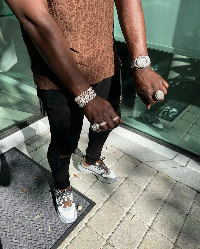 Bankroll Freddie outfit in Dior and Amiri, 2022