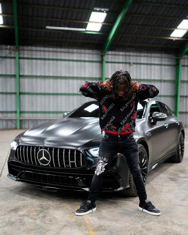 Kai Cenat outfit in Balenciaga, Amiri, and Louis Vuitton, 2021