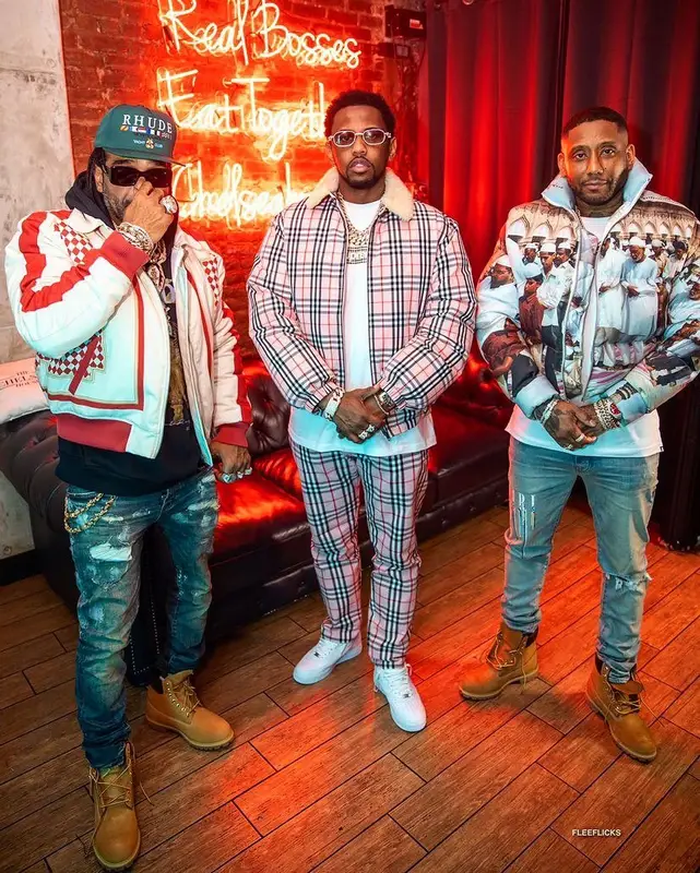 Fabolous outfit in Supreme, Nike, and Burberry, 2022