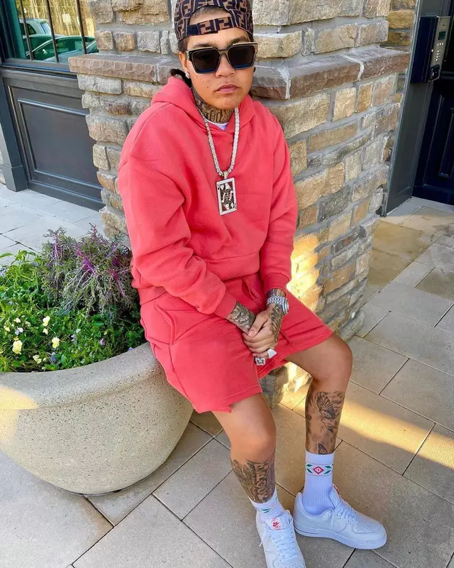 Young M.A outfit in FashionNova, Louis Vuitton, and Fendi, 2022