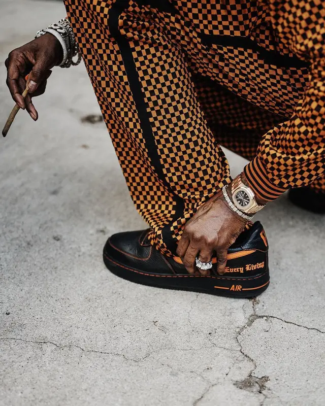 2 Chainz outfit in Marni, Vlone, and Nike, 2022