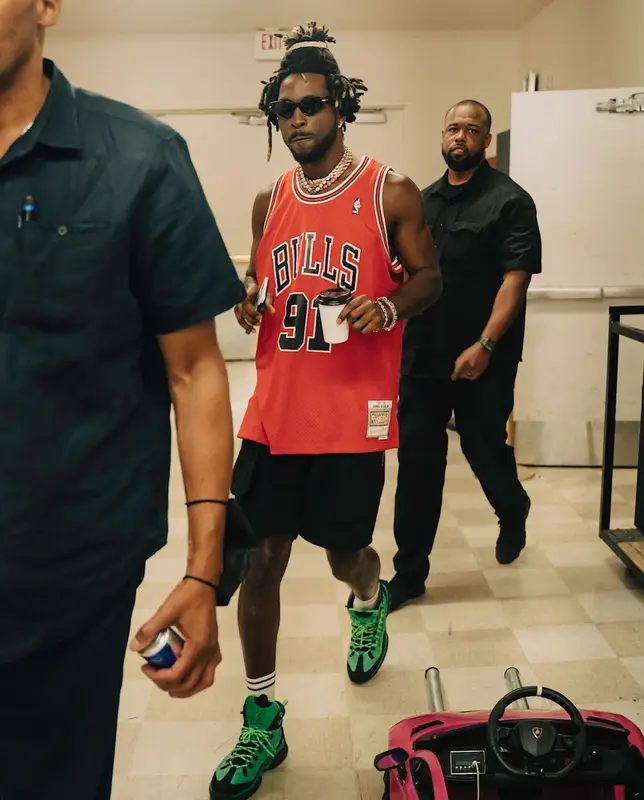 Saint JHN outfit in NBA, Bottega Veneta, and Chicago Bulls, 2022