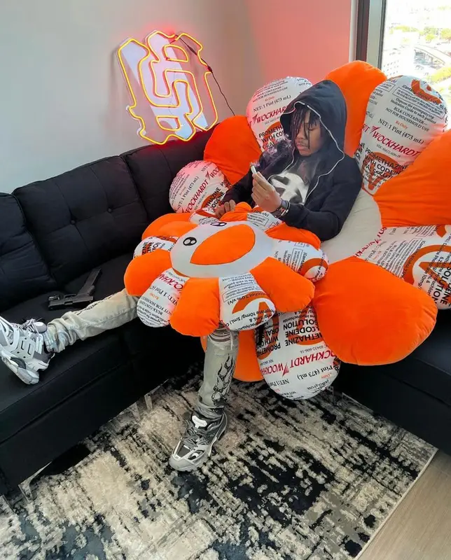 Kankan outfit in Rick Owens, Amiri, and Louis Vuitton, 2022