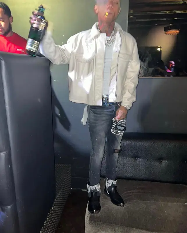 Swae Lee outfit in Calvin Klein, Purple Brand, and Louis Vuitton, 2022