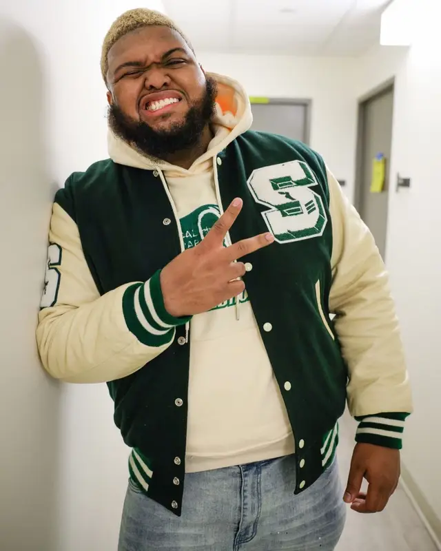 Druski outfit in Stadium Goods and Local Trap Star , 2022