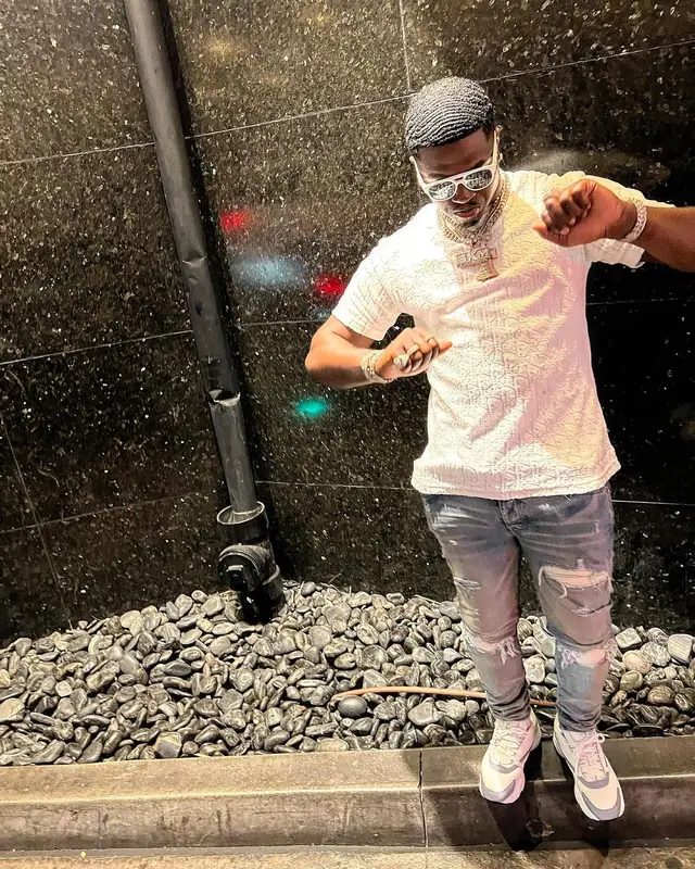 Bankroll Freddie outfit in Amiri and Dior, 2022