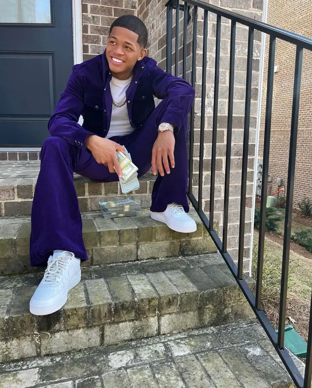 YK Osiris outfit in Cout De La Liberte and Nike, 2022