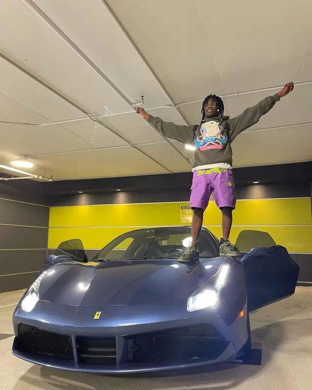 Ian Connor outfit in Nike, Gucci, and Cactus Plant Flea Market, 2021
