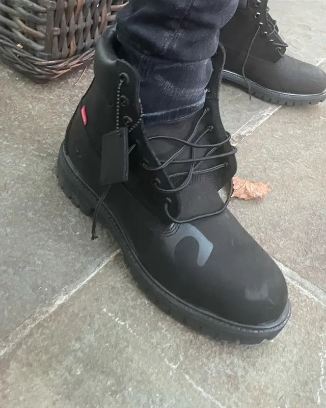 SG Tip outfit in Amiri, Timberland, and Grateful Dead, 2021