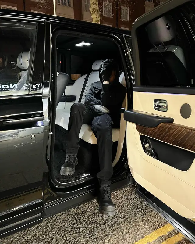 Bushi outfit in Givenchy, Balenciaga, and Arc'teryx, 2022
