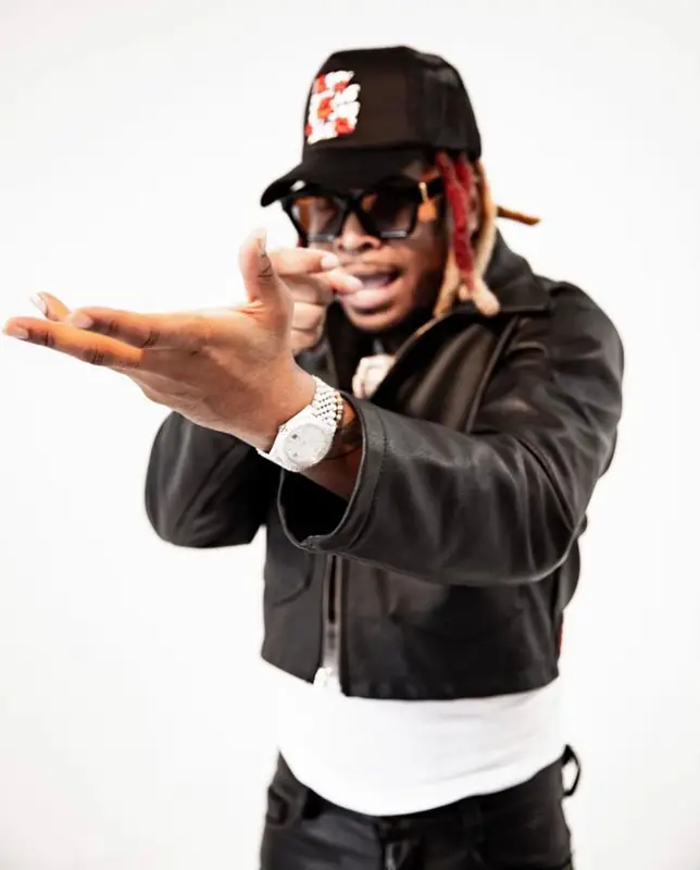 Lil Keed outfit in Sxl, Jordan, and LaRopa, 2022