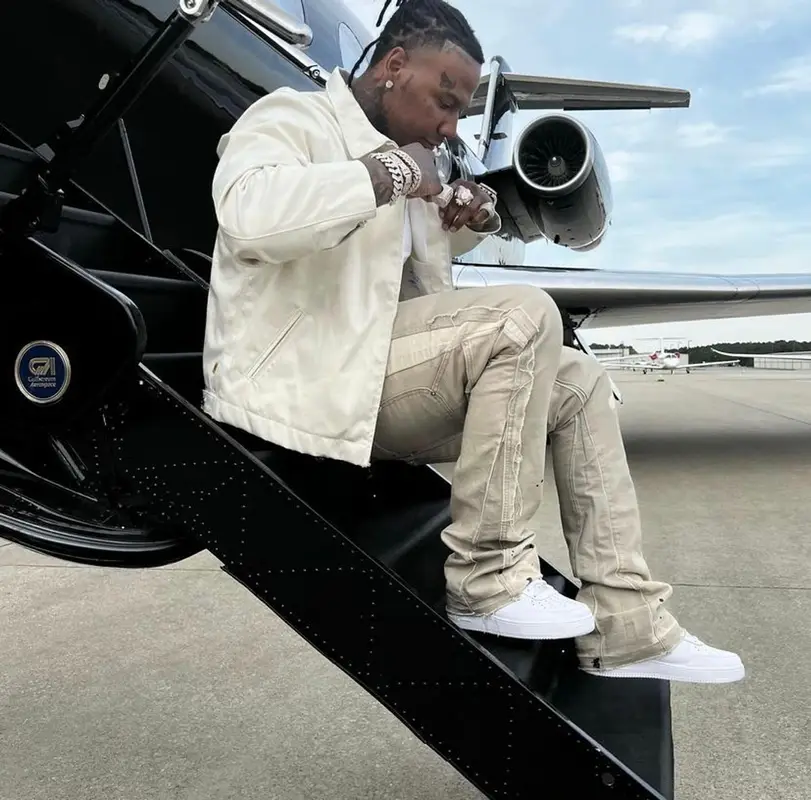 Moneybagg Yo outfit in Gallery Dept. and Nike, 2022