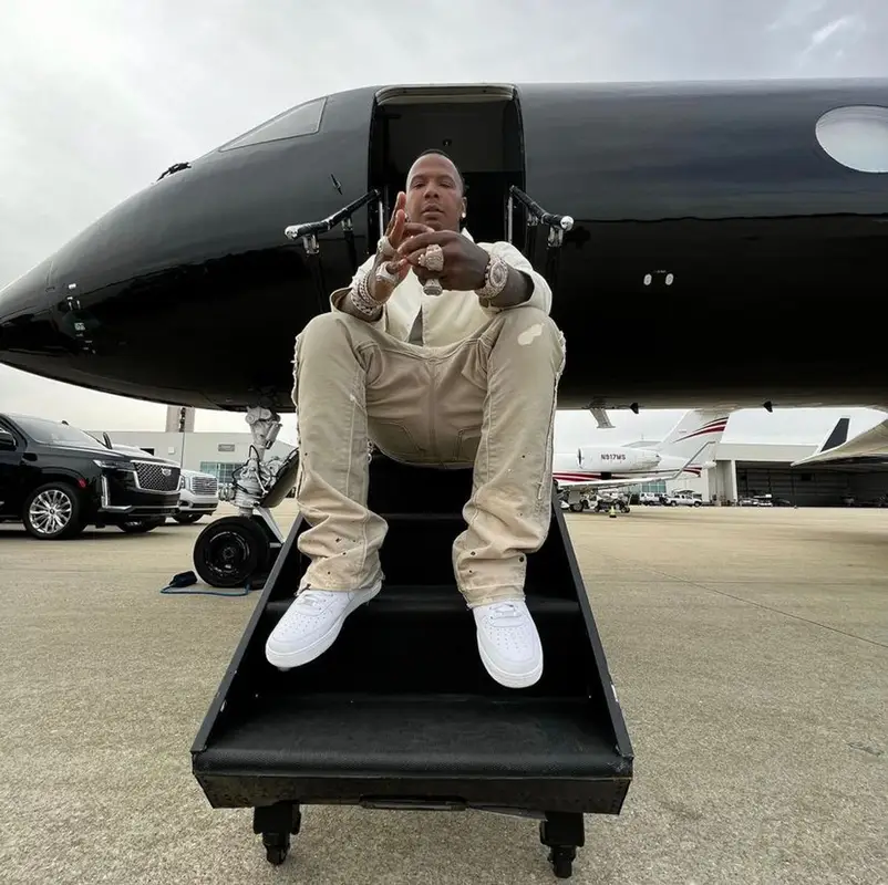 Moneybagg Yo outfit in Gallery Dept. and Nike, 2022