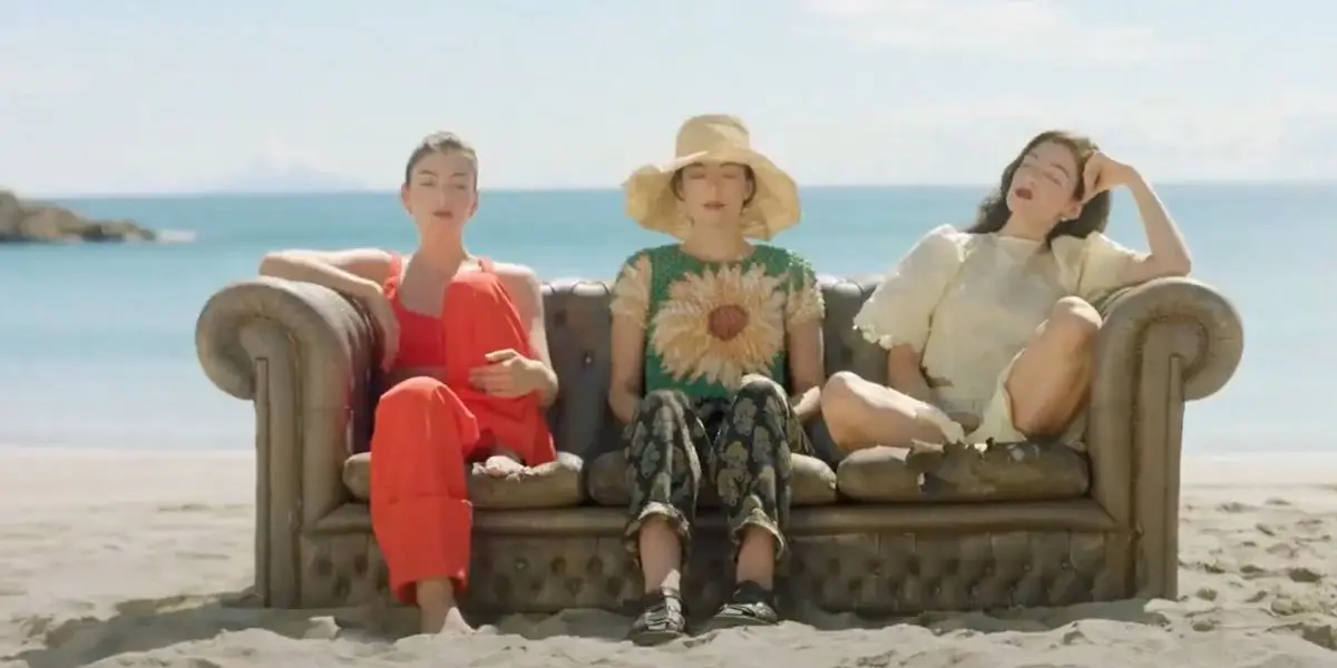 Lorde outfit in Bode and The Row, 2022