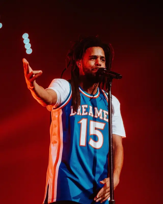 J. Cole outfit in Mitchell & Ness and Dreamer, 2022
