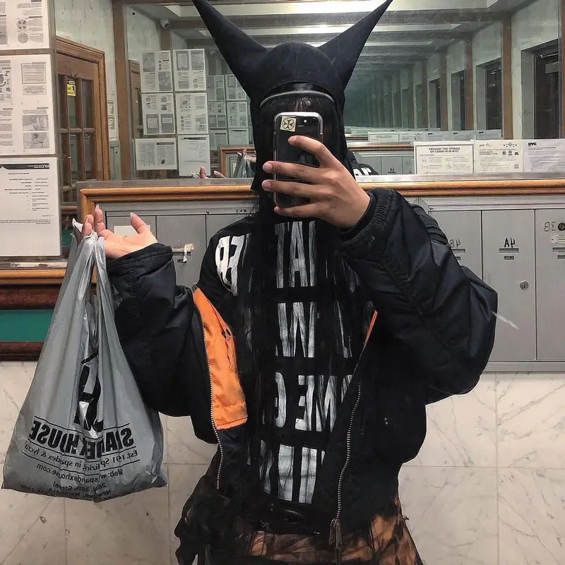 Ecco2K outfit in Anna Bolina, 2022