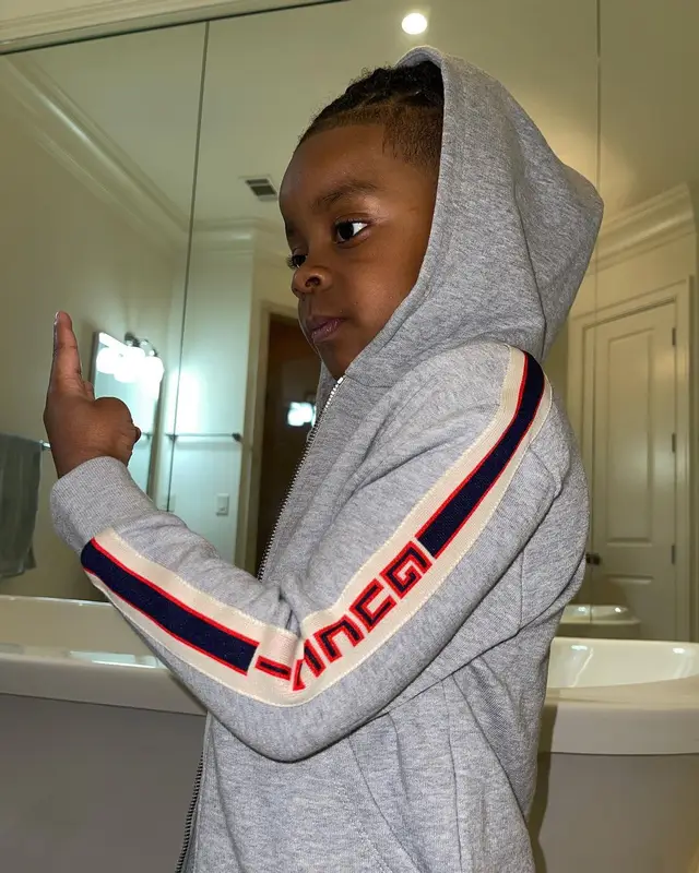 Jason Armani outfit in Gucci and Nike, 2021