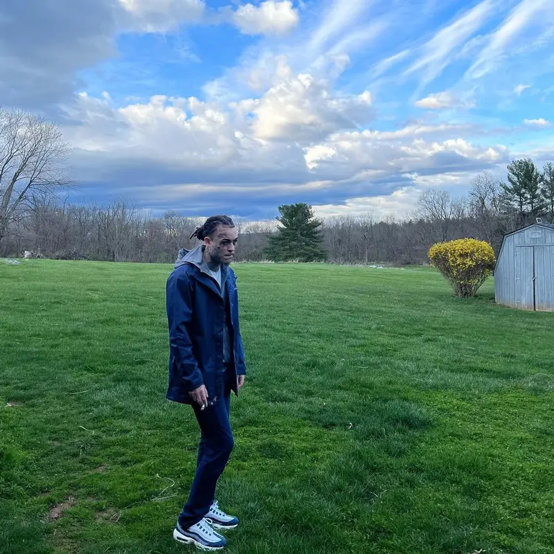 Lil Skies outfit in Columbia Sportswear and Nike, 2022