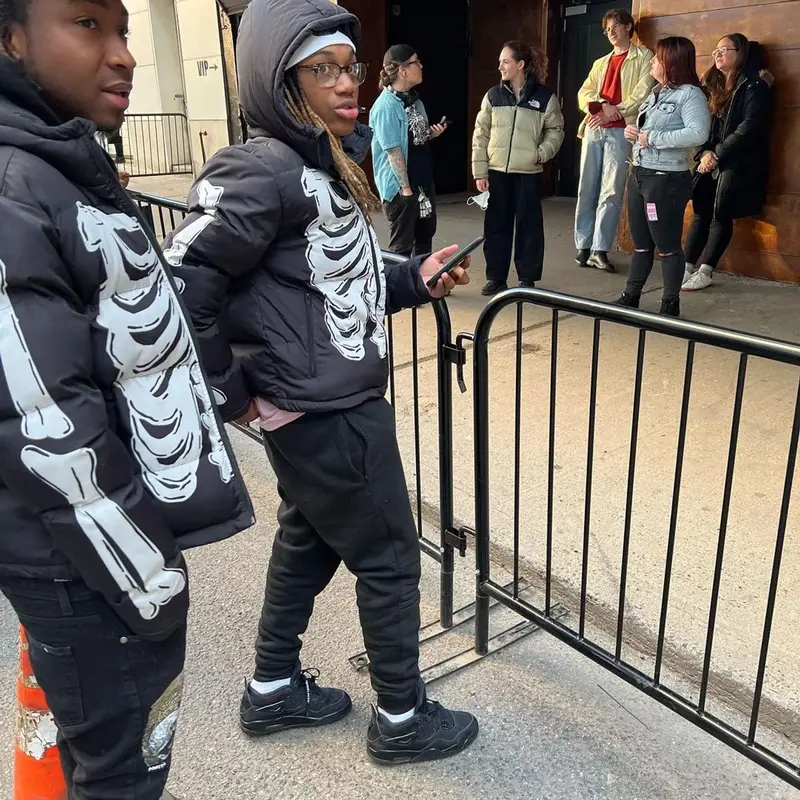 Tana outfit in TheWavyyWay, 2022