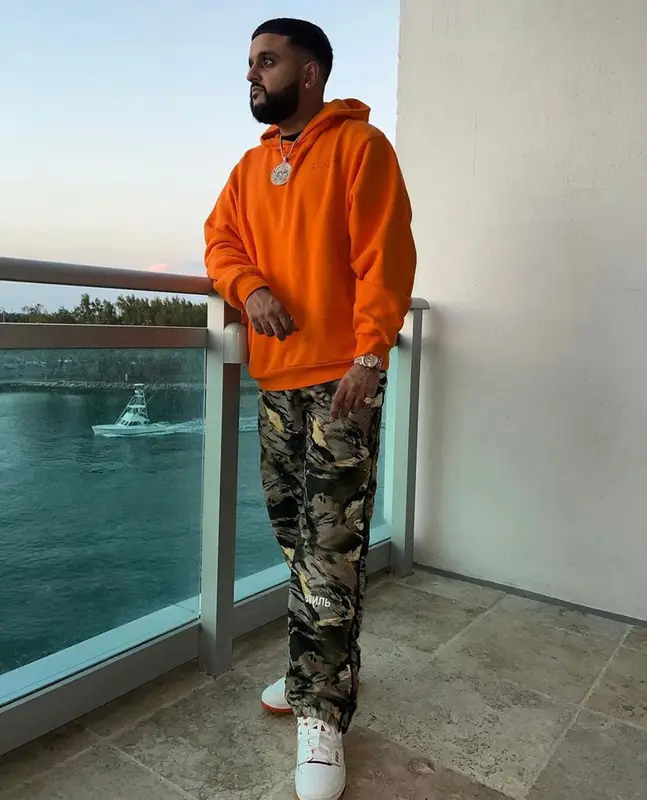 Nav outfit in Marni, Heron Preston, and New Balance, 2022