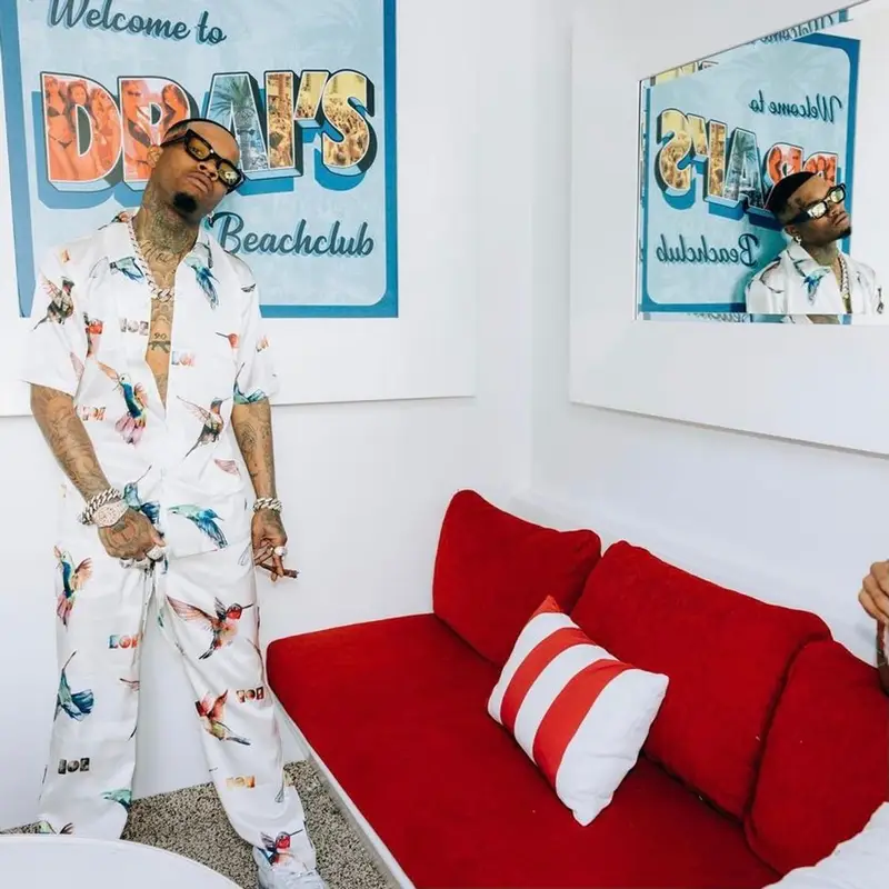 Tory Lanez outfit in Nahmias, Jordan, and Rhude, 2022
