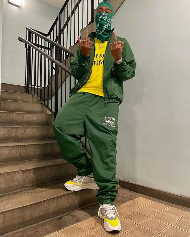Lundun outfit in Nike, Dior, and Paris Saint-Germain, 2021