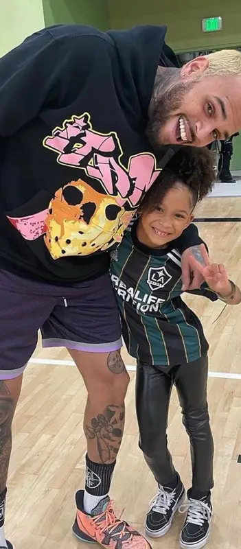Chris Brown outfit in Itami, 2022