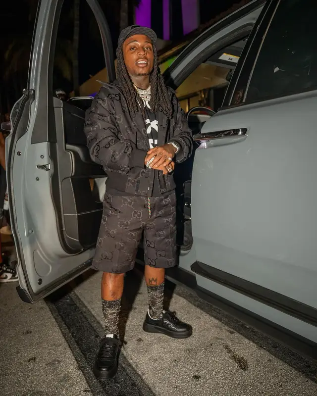 Jacquees outfit in Gucci, 2022