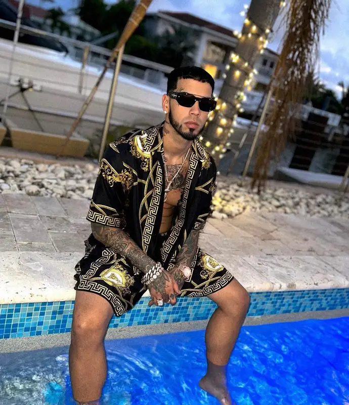 Anuel AA outfit in Versace, 2022