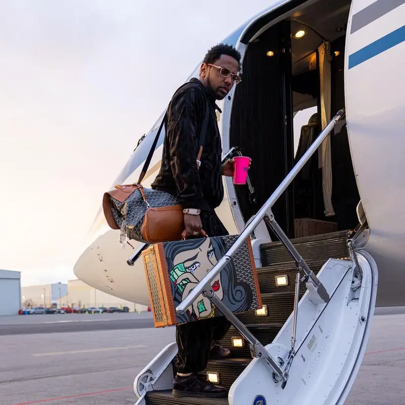 Fabolous outfit in Supreme, Nike, and Goyard, 2022