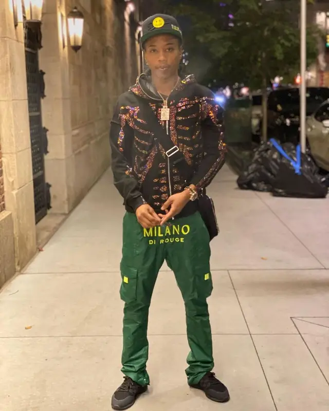 Pressa outfit in Klan Life, Milano Di Rouge, and Louis Vuitton, 2021