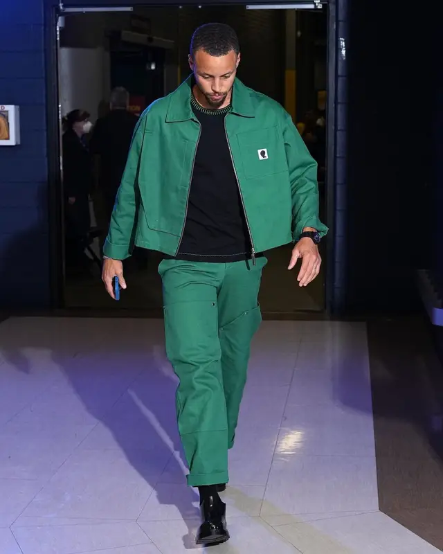 Stephen Curry outfit in Spencer Badu and Bottega Veneta, 2022