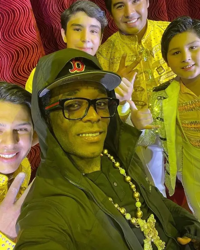 Lil Uzi Vert outfit in Arc'teryx, Gucci, and New Era, 2022
