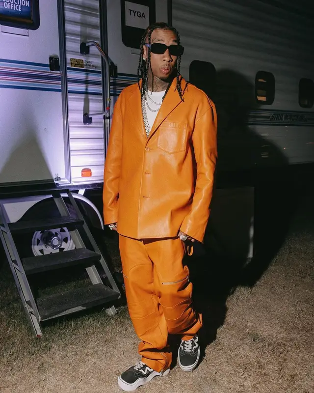 Tyga outfit in Jacquemus and Wavy Baby, 2022