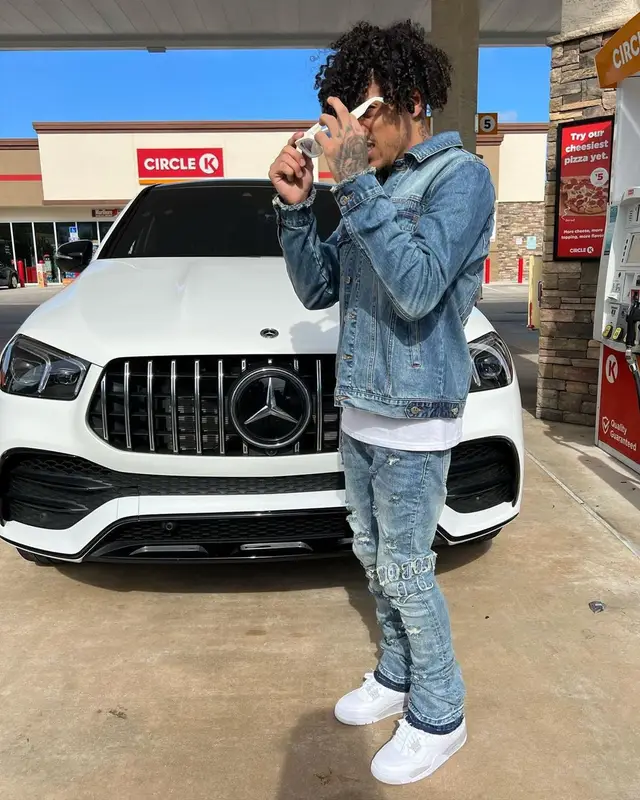 King Cid outfit in Ricco Gioventu, Jordan, and Louis Vuitton, 2022