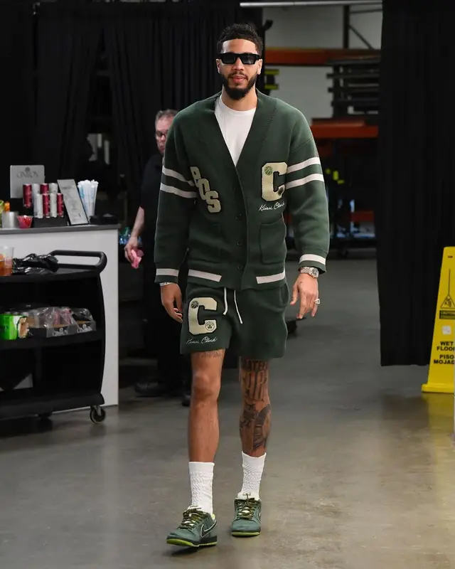 Jayson Tatum outfit in Keiser Clark, Tommy Hilfiger, and Romeo Hunte, 2022