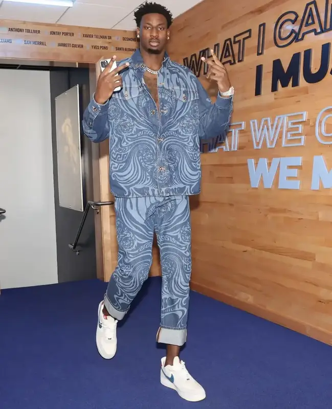 Jaren Jackson Jr. outfit in Versace, Nike, and Undefeated, 2022