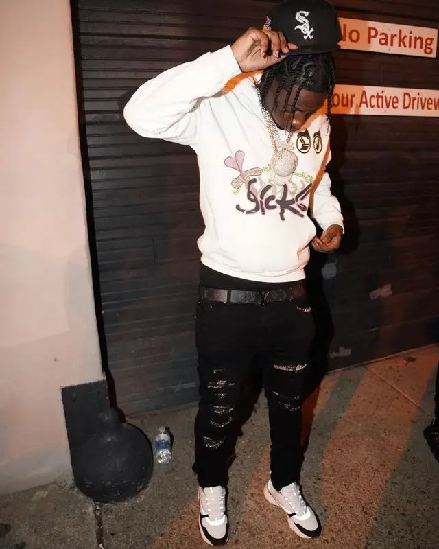 Sleepy Hallow outfit in Sicko, Amiri, and Louis Vuitton, 2022