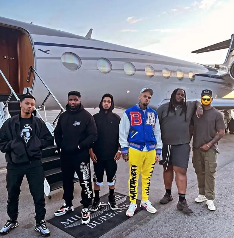 Chris Brown outfit in It's My Turn University, 2022