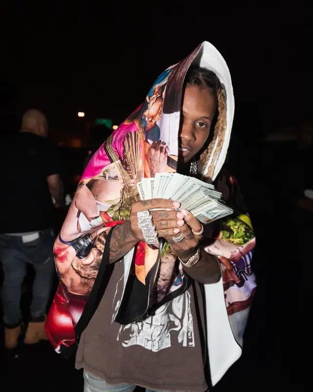 Lil Durk outfit in Gallery Dept., Amiri, and Dior, 2022