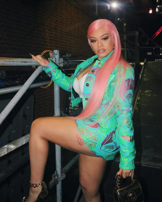 Latto outfit in Versace, 2022