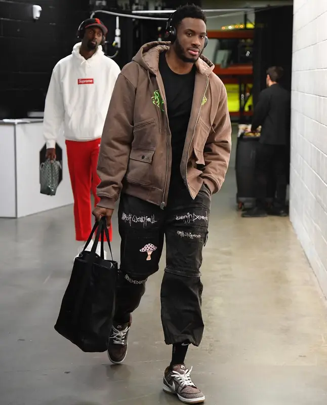 Thanasis Antetokounmpo outfit in Brain Dead and Nike, 2022